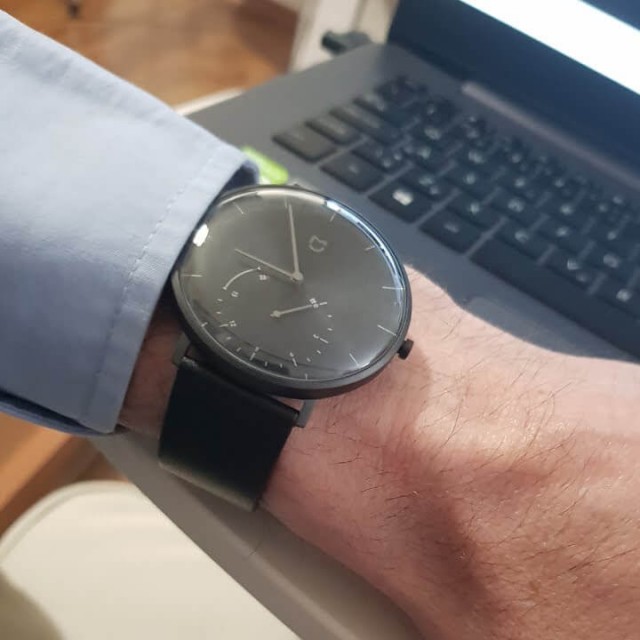 Xiaomi quartz watch обзор